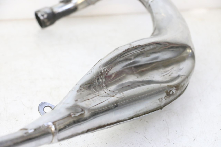 photo de ESCAPE RIEJU MRT 50 (2018 - 2021) - Primer plano de alta resolución