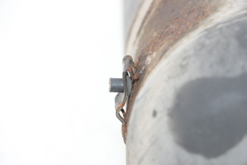 photo de ESCAPE PIAGGIO NEW TYPHOON 50 (2010 - 2017) - Estado de la superficie y material