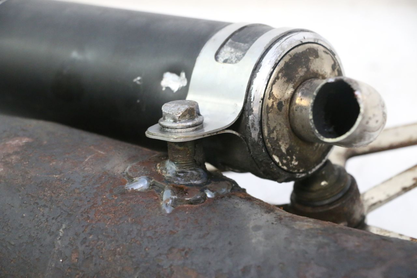 photo de ESCAPE PIAGGIO NEW TYPHOON 50 (2018 - 2021) - Características distintivas