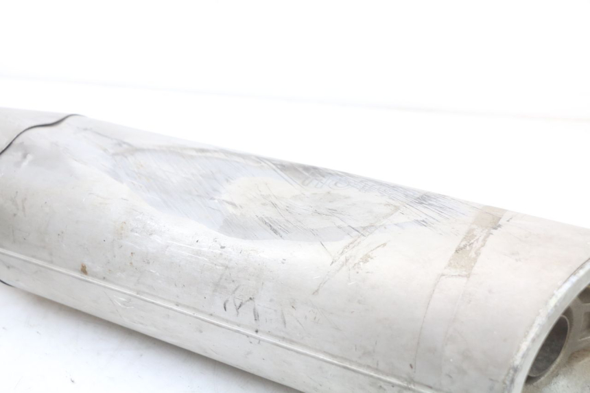 photo de ESCAPE MOTO GUZZI NORGE 8V GT 1200 (2011 - 2016) - Detalles de los puntos de fijación