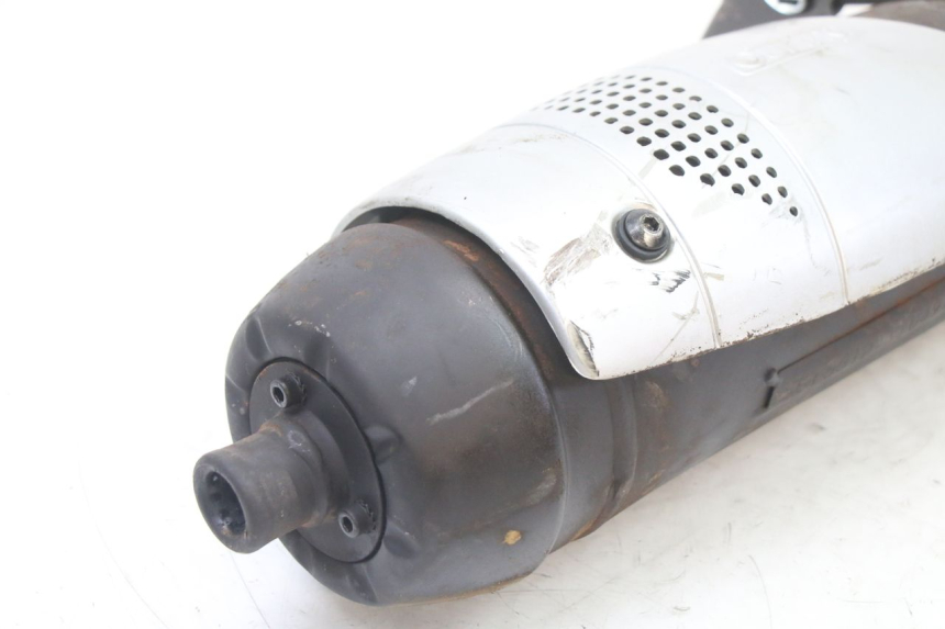 photo de ESCAPE PIAGGIO NRG POWER PUREJET 50 (2018 - 2021) - Detalles de los puntos de fijación