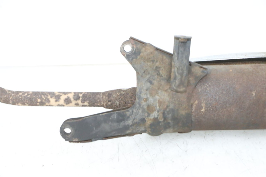 photo de ESCAPE JM MOTORS OLDIES 4T 50 (2010 - 2020) - Detalles de los puntos de fijación