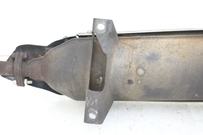 photo de ESCAPE PEUGEOT ELYSTAR 125 (2002 - 2007) - Detalles de los puntos de fijación