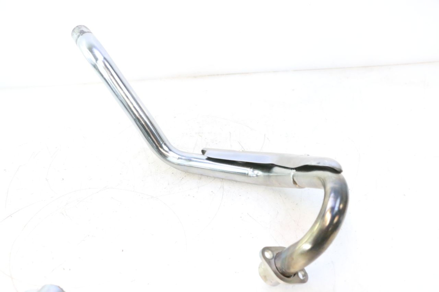 photo de TUBO DE ESCAPE APOLLO RFZ 150 - Características distintivas