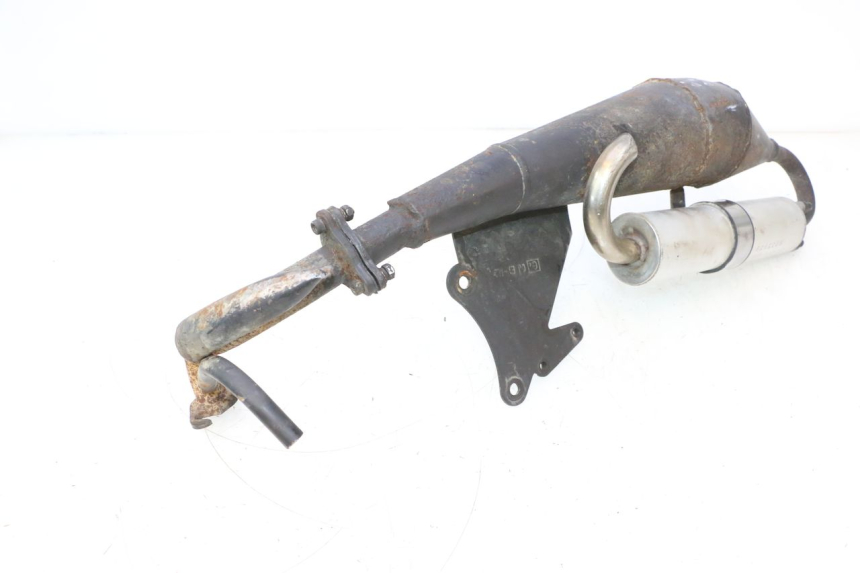 photo de TUBO DE ESCAPE KEEWAY RY6 2T 50 (2011 - 2019) - Primer plano técnico