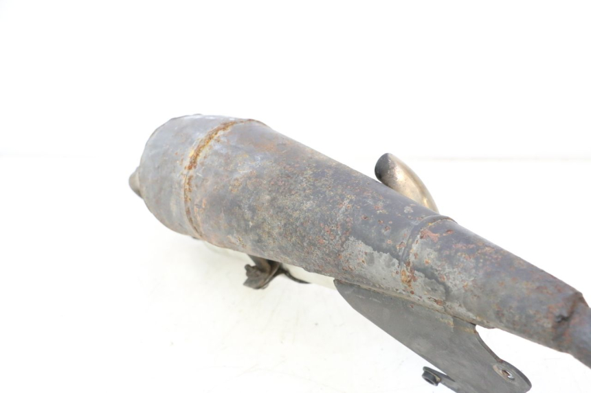 photo de TUBO DE ESCAPE KEEWAY RY6 2T 50 (2011 - 2019) - Detalles de los puntos de fijación
