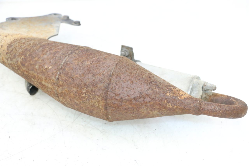 photo de TUBO DE ESCAPE KEEWAY RY6 2T 50 (2011 - 2019) - Primer plano técnico