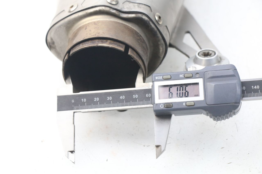 photo de ESCAPE BMW S RR ABS S1000RR 1000 (2009 - 2011) - Detalle de la pieza