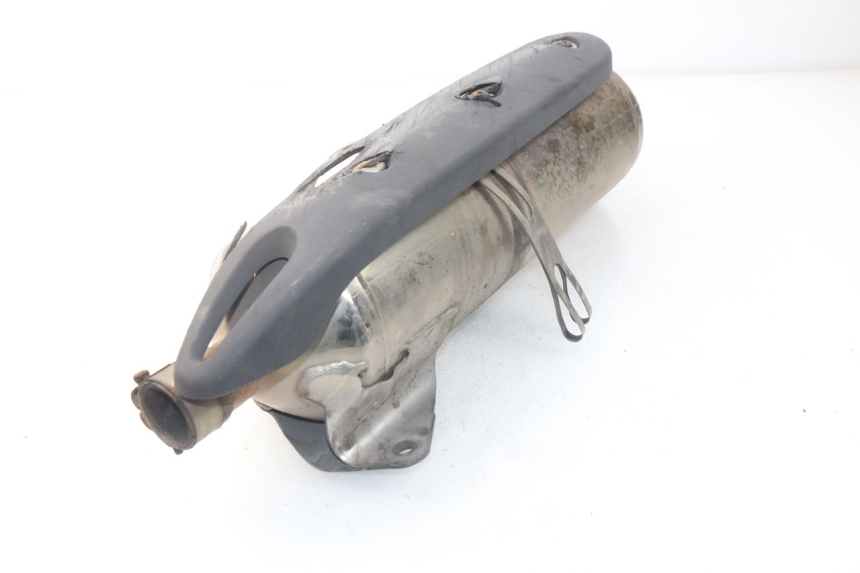 photo de ESCAPE PEUGEOT SATELIS 500 (2007 - 2013) - Detalles de los puntos de fijación