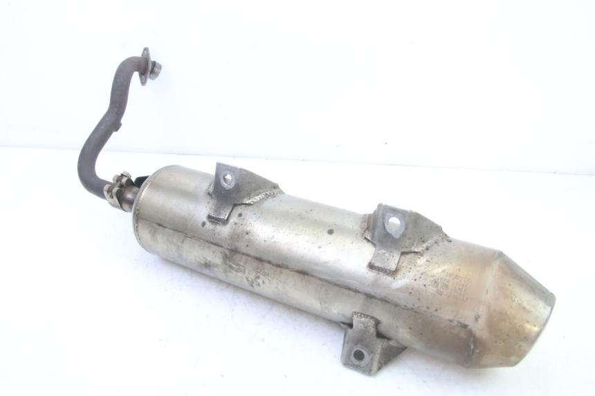 photo de ESCAPE PEUGEOT SATELIS 125 (2013 - 2018) - Detalles de los puntos de fijación