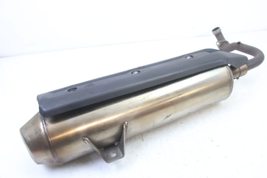 photo de ESCAPE PEUGEOT SATELIS 125 (2013 - 2018) - Estado de la superficie y material