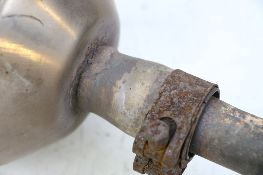 photo de ESCAPE PEUGEOT SATELIS 125 (2010 - 2012) - Inspección visual detallada