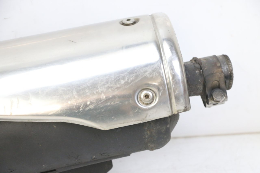 photo de ESCAPE APRILIA SCARABEO GT TOURING 125 (1999 - 2005) - Primer plano de alta resolución