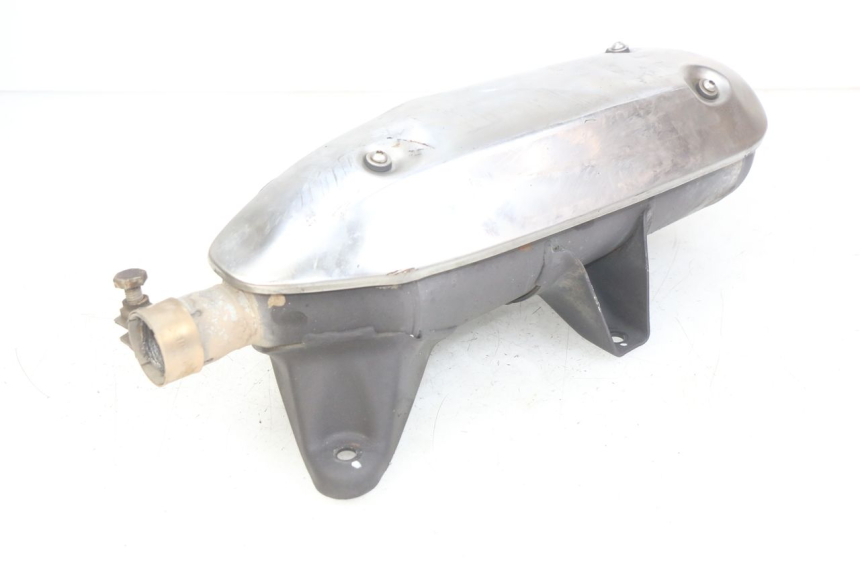 photo de ESCAPE APRILIA SCARABEO LIGHT 125 (2007 - 2011) - Estado de la superficie y material