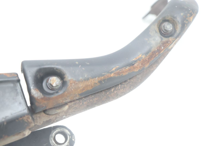photo de ESCAPE HONDA SCV LEAD 100 (2003 - 2007) - Detalles de los puntos de fijación