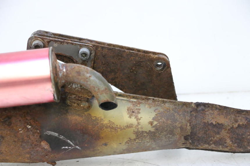 photo de ESCAPE PEUGEOT SPEEDFIGHT 2 AC 50 (2000 - 2009) - Detalle de la pieza
