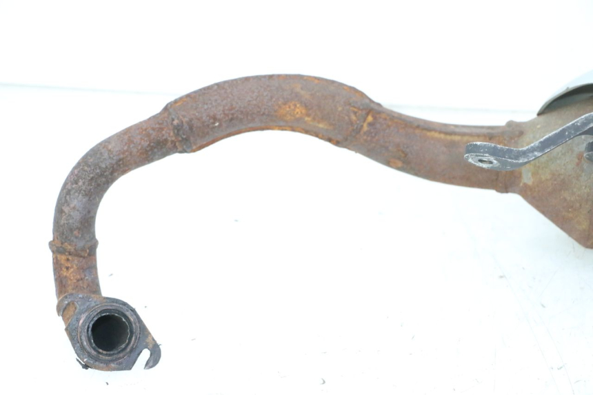 photo de ESCAPE PEUGEOT SPEEDFIGHT 3 AIR 50 (2009 - 2015) - Primer plano de alta resolución