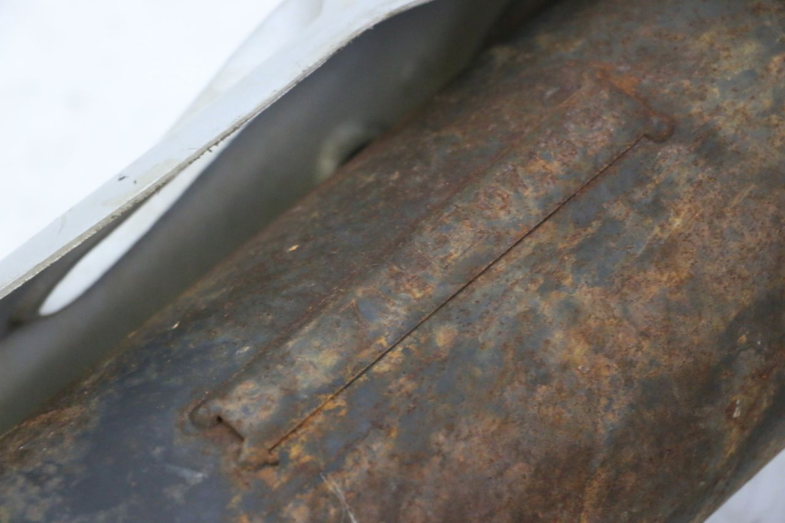 photo de ESCAPE PEUGEOT SPEEDFIGHT 3 AIR 50 (2009 - 2015) - Zoom estado de uso