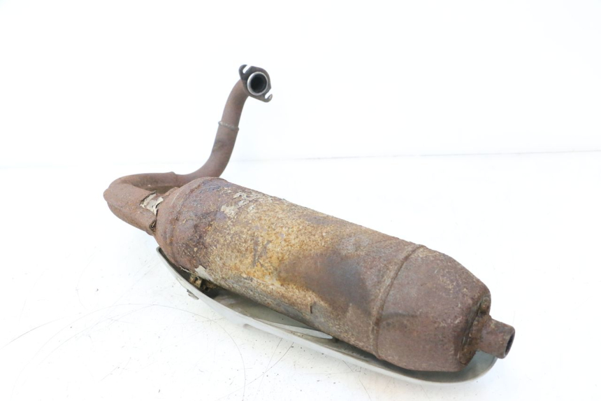 photo de ESCAPE PEUGEOT SPEEDFIGHT LC 50 (1996 - 2002) - Primer plano técnico