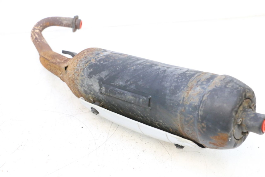 photo de ESCAPE APRILIA SR MOTARD 50 (2012 - 2018) - Estado de la superficie y material