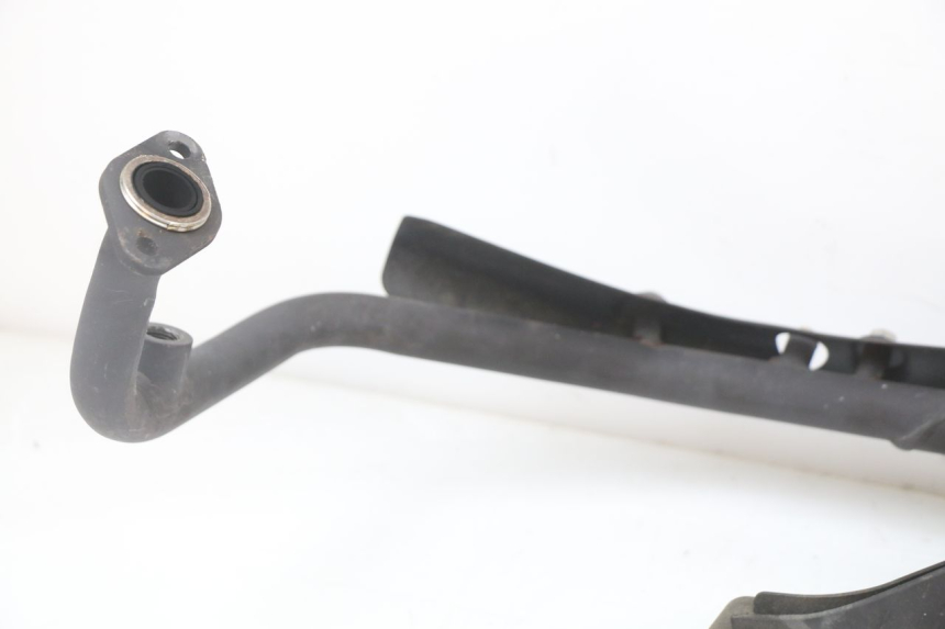 photo de ESCAPE KYMCO SUPER 8 4T 50 (2018 - 2020) - Detalles de los puntos de fijación