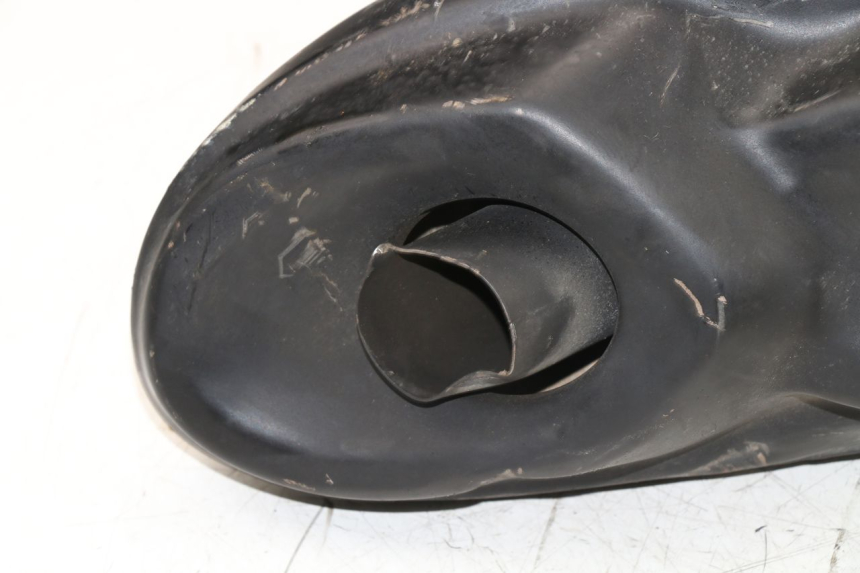 photo de ESCAPE SUZUKI SFV GLADIUS 650 (2009 - 2015) - Características distintivas