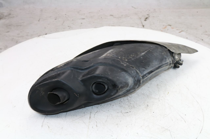 photo de ESCAPE SUZUKI SFV GLADIUS 650 (2009 - 2015) - Zoom sobre los componentes