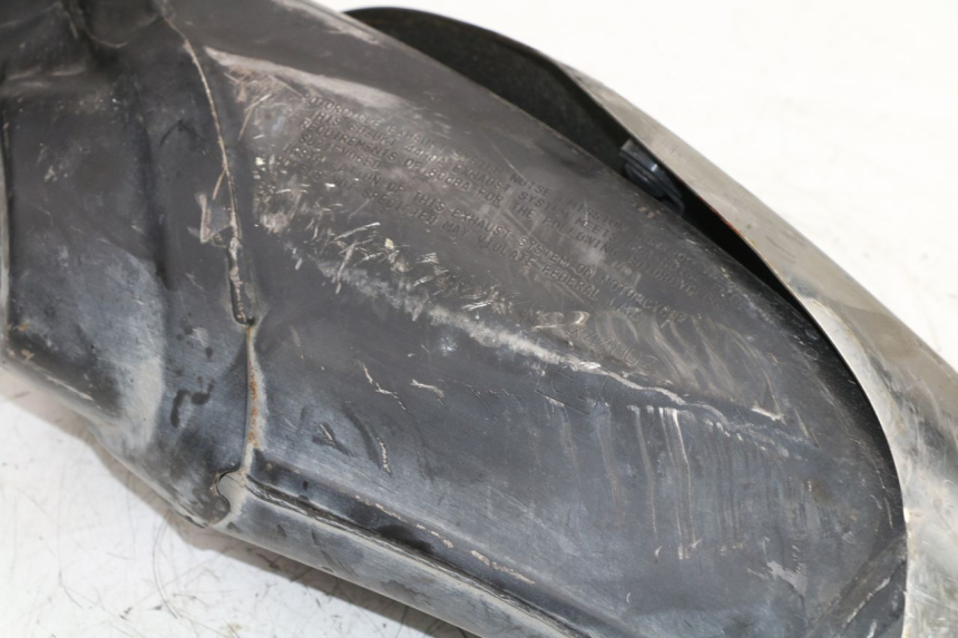 photo de ESCAPE SUZUKI SFV GLADIUS 650 (2009 - 2015) - Primer plano de alta resolución