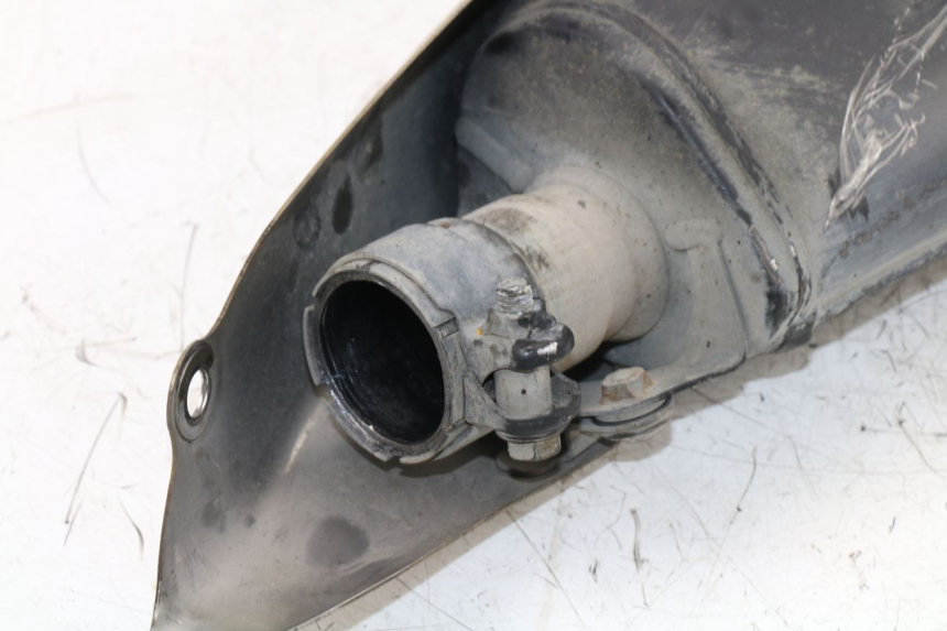 photo de ESCAPE SUZUKI SFV GLADIUS 650 (2009 - 2015) - Zoom estado de uso