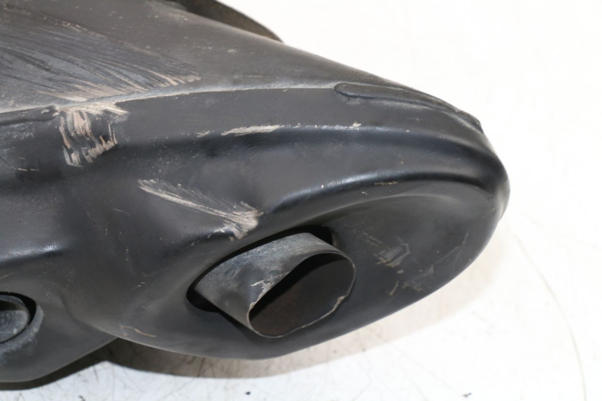 photo de ESCAPE SUZUKI SFV GLADIUS 650 (2009 - 2015) - Detalles de los puntos de fijación