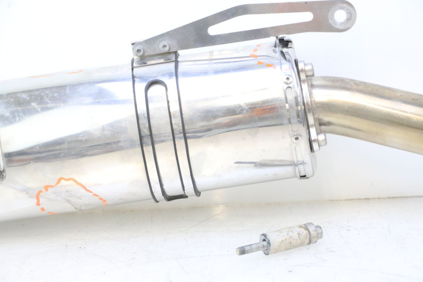photo de ESCAPE SUZUKI SV S 650 (2003 - 2009) - Recambio usado revisado