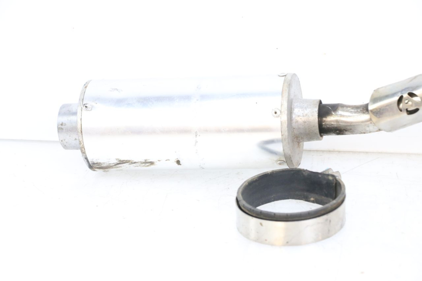 photo de ESCAPE NITRO MOTORS THUNDER 125 - Zoom sobre los componentes