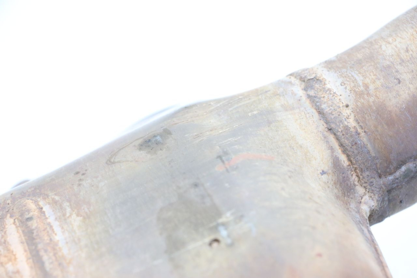 photo de ESCAPE YAMAHA TRACER 7 700 (2020 - 2024) - Primer plano técnico