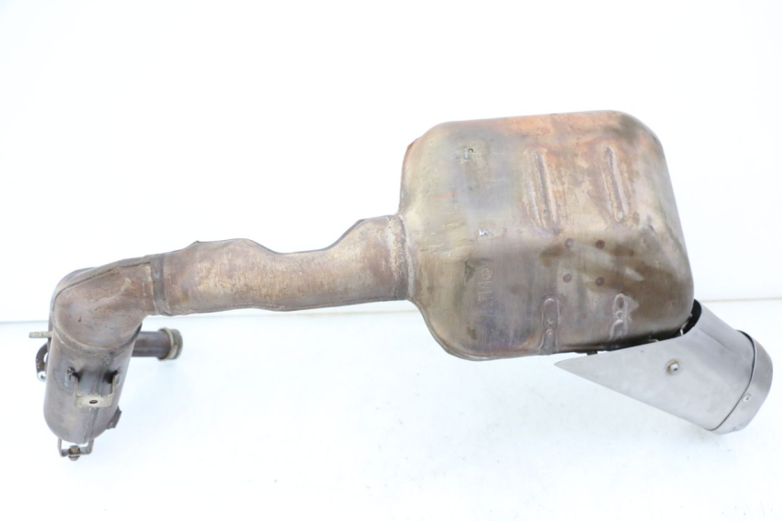 photo de ESCAPE YAMAHA TRACER 7 700 (2020 - 2024) - Detalles de los puntos de fijación