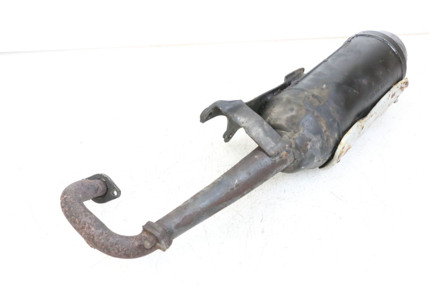 photo de ESCAPE PIAGGIO TYPHOON 50 (2000 - 2009) - Detalle de la pieza