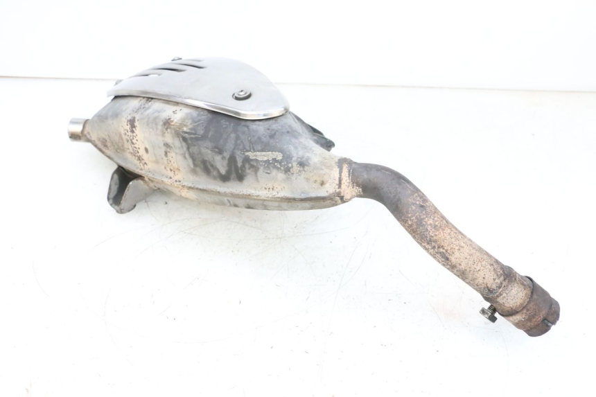 photo de ESCAPE PIAGGIO VESPA GTS SUPER IE 125 (2009 - 2016) - Zoom sobre los componentes