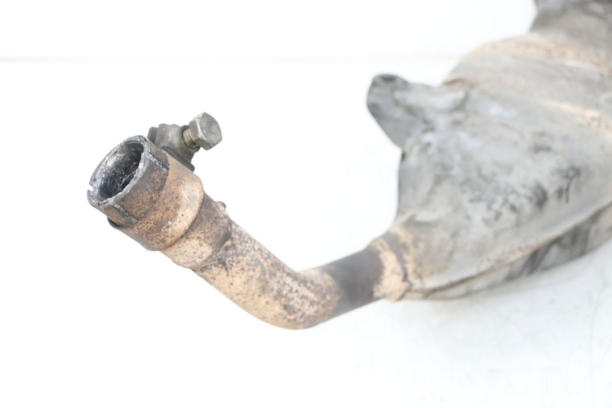 photo de ESCAPE PIAGGIO VESPA GTS SUPER IE 125 (2009 - 2016) - Detalles de los puntos de fijación