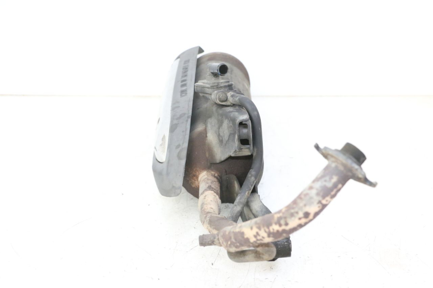 photo de ESCAPE PEUGEOT VIVACITY NEW 4T 50 (2008 - 2017) - Estado de la superficie y material