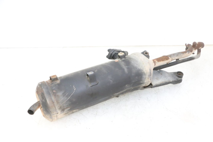 photo de ESCAPE PEUGEOT VIVACITY NEW 4T 50 (2008 - 2017) - Estado de la superficie y material