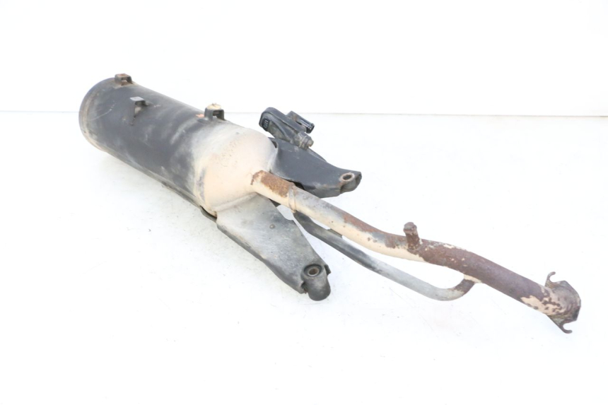 photo de ESCAPE PEUGEOT VIVACITY NEW 4T 50 (2008 - 2017) - Recambio usado revisado