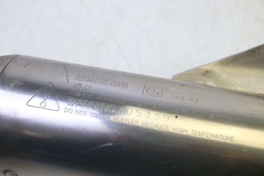 photo de ESCAPE DAELIM VJ ROADWIN FI 125 (2008 - 2017) - Primer plano técnico