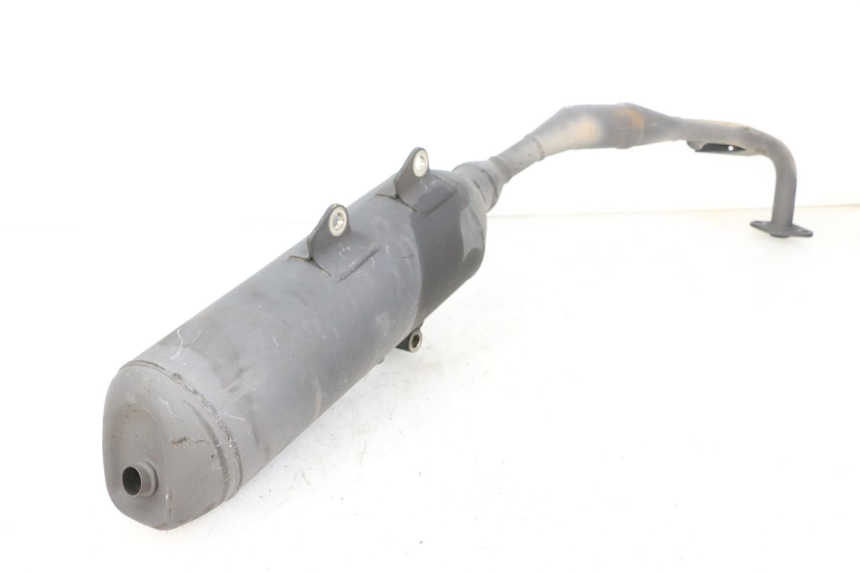 photo de ESCAPE YAMAHA XMAX X-MAX 125 (2021 - 2025) - Detalles de los puntos de fijación