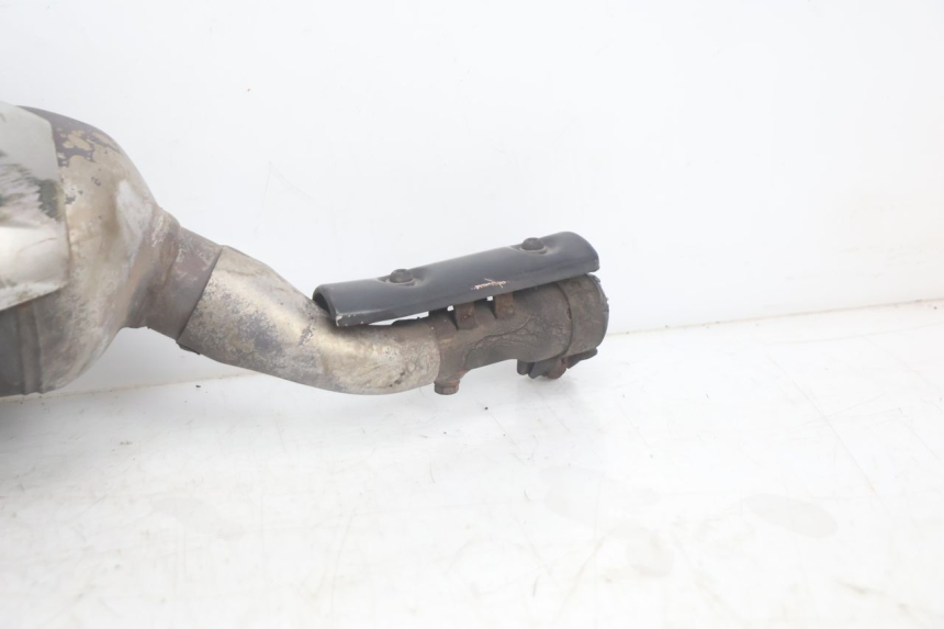 photo de ESCAPE YAMAHA XMAX X-MAX 125 (2006 - 2009) - Primer plano técnico