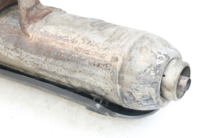 photo de ESCAPE PIAGGIO XEVO - X EVO 125 (2007 - 2017) - Detalle de la pieza