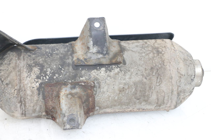 photo de ESCAPE PIAGGIO XEVO - X EVO 125 (2007 - 2017) - Primer plano técnico