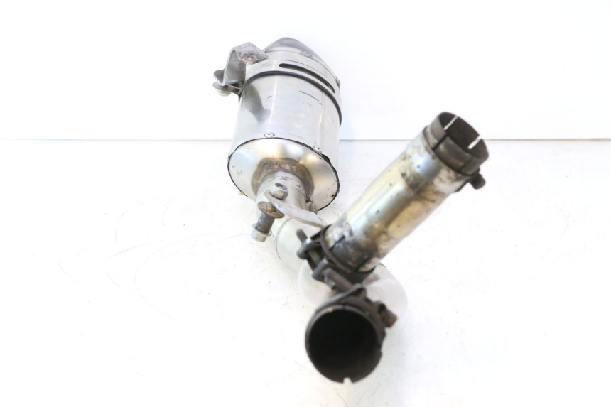 photo de ESCAPE YAMAHA XJR 1300 (1998 - 2002) - Primer plano de alta resolución