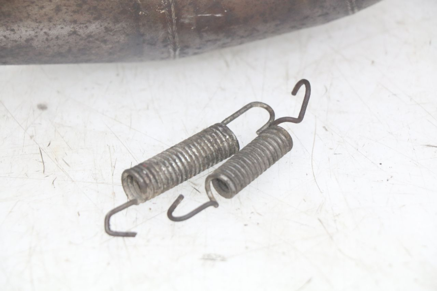 photo de ESCAPE PEUGEOT XP6 50 (2006 - 2011) - Perfil de la pieza de repuesto