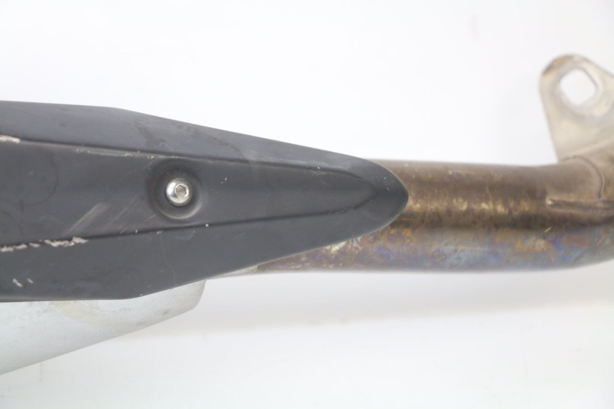 photo de ESCAPE KAWASAKI Z ABS 750 (2007 - 2013) - Zoom sobre los componentes