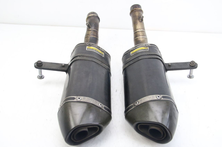 photo de ESCAPE KAWASAKI Z ABS 1000 (2014 - 2020) - Primer plano de alta resolución