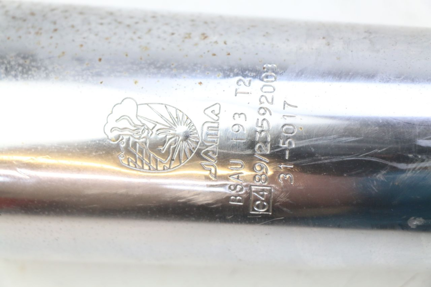 photo de ESCAPE KAWASAKI ZEPHYR 1100 ( - 1995) - Detalles de los puntos de fijación